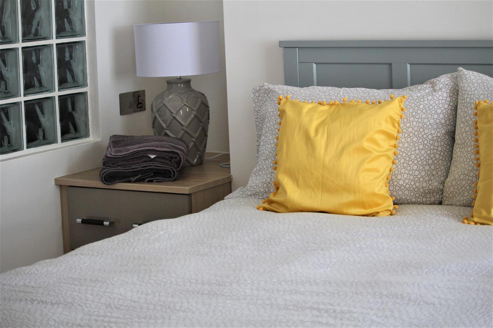 فيلا Warwick House - Stunning House With Terrace And Sea Views, Sleeps 11 رذينج المظهر الخارجي الصورة