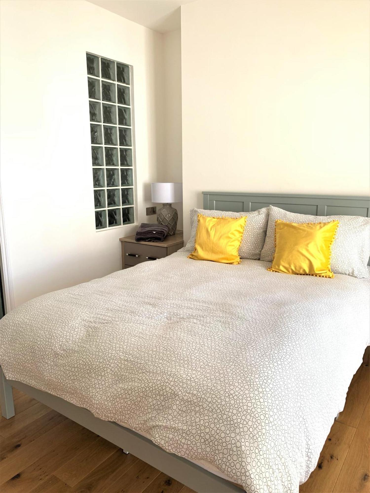 فيلا Warwick House - Stunning House With Terrace And Sea Views, Sleeps 11 رذينج المظهر الخارجي الصورة